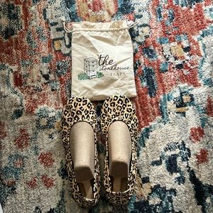 The Storehouse Flats Cheetah Print Flats Size 10 - New